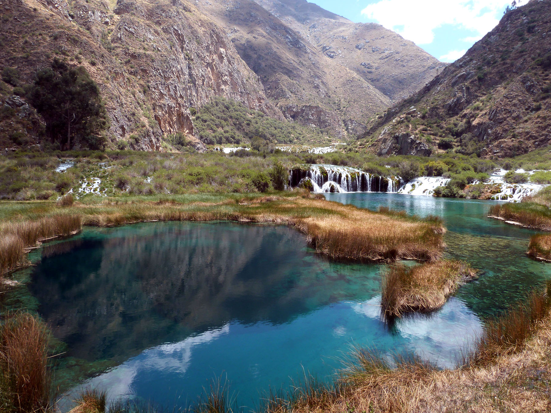 cascades de carhuayno à Huancaya